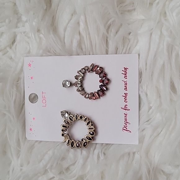 Loft Crystal Wreath Drop Earrings - Picture 4 of 6